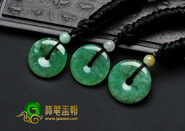 糯冰种翠色满绿缅甸翡翠平安扣挂件（一批走）