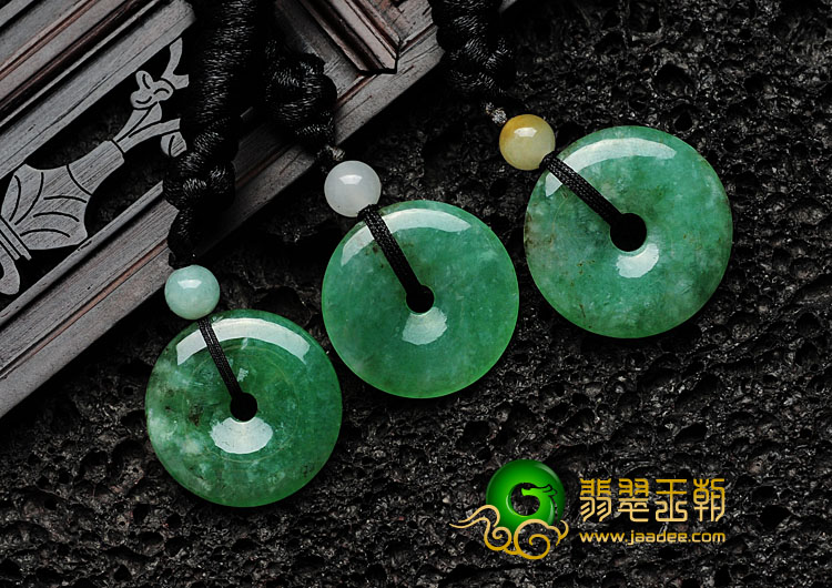 糯冰种翠色满绿缅甸翡翠平安扣挂件（一批走）