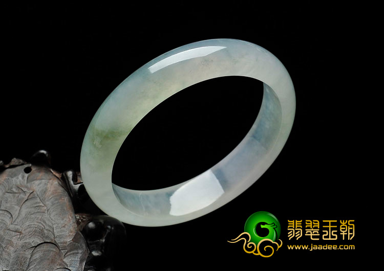 冰种晴水淡紫罗兰缅甸翡翠手镯（56.6mm）