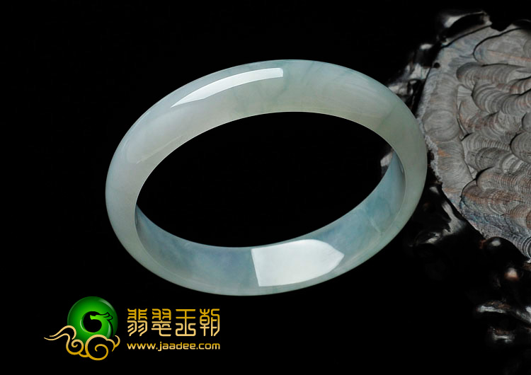 冰种晴水缅甸翡翠手镯（58.1mm）