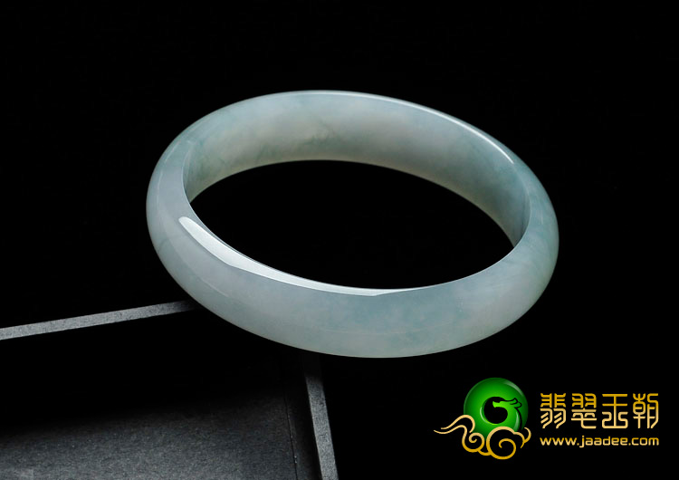 冰种晴水缅甸翡翠手镯（58.1mm）