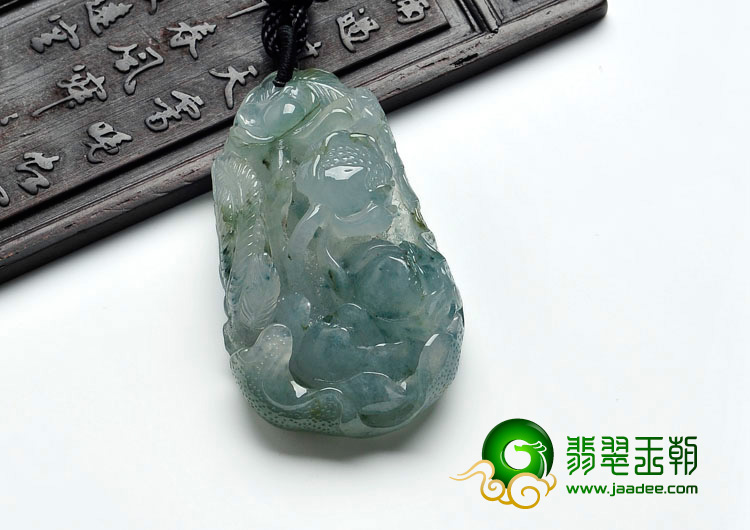 冰种飘花缅甸翡翠一品清廉挂件