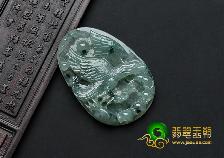 冰种飘花缅甸翡翠大展宏图挂件