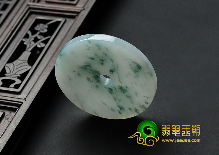 糯冰种飘花缅甸翡翠平安扣挂件