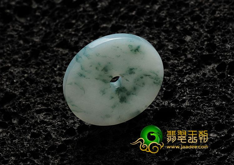 糯冰种飘花缅甸翡翠平安扣挂件