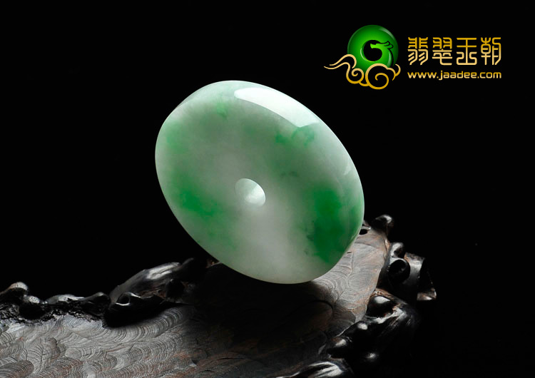 糯冰种飘翠缅甸翡翠平安扣挂件