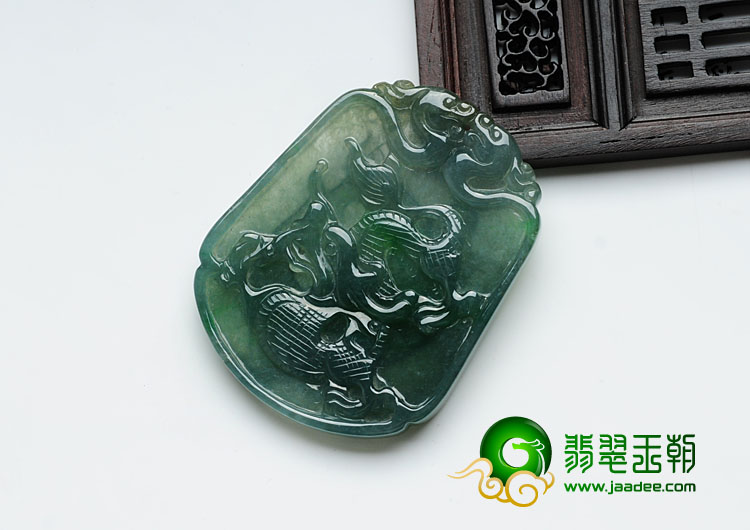 冰种蓝晴水飘翠缅甸翡翠龙凤呈祥挂件