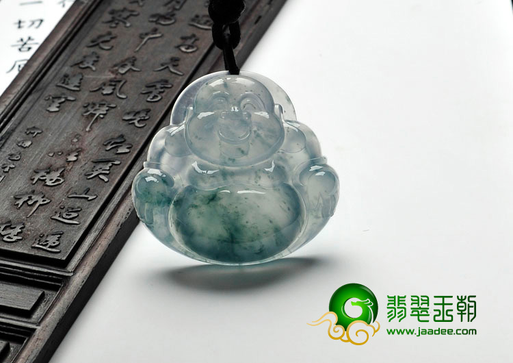 冰玻种飘花缅甸翡翠玉佛挂件
