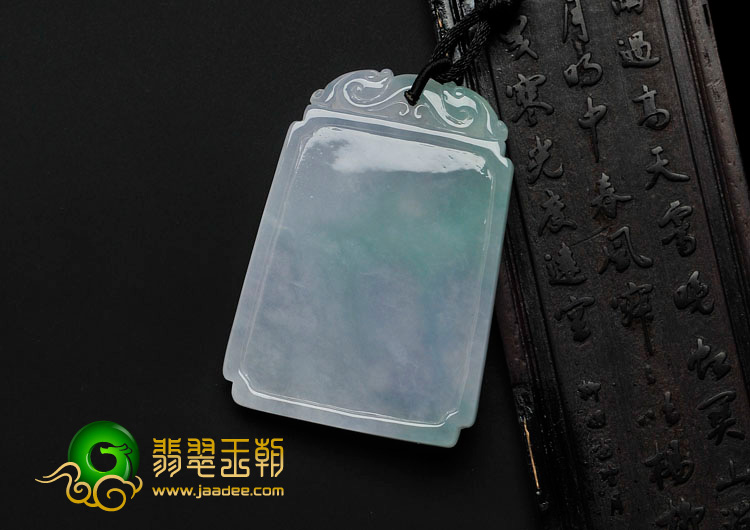 冰种翠色缅甸翡翠平安无事牌挂件