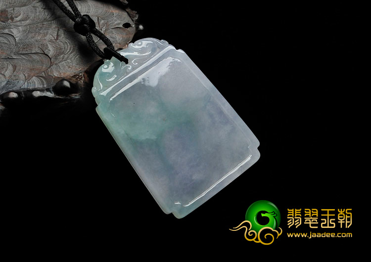 冰种翠色缅甸翡翠平安无事牌挂件