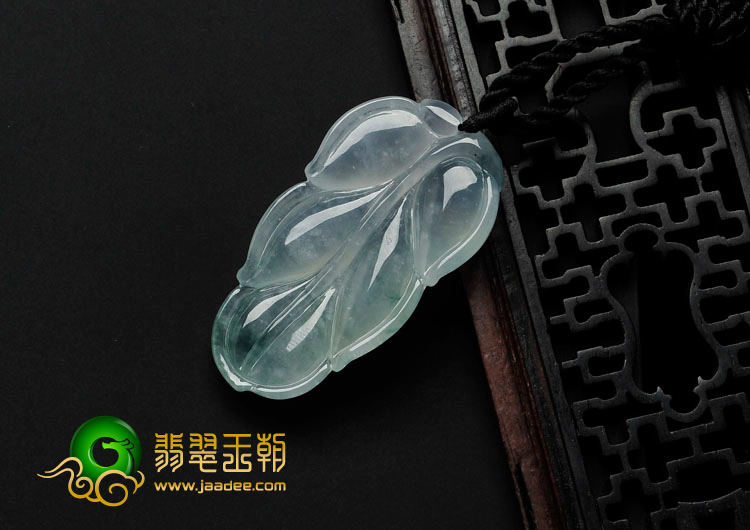 冰种飘花缅甸翡翠叶子挂件