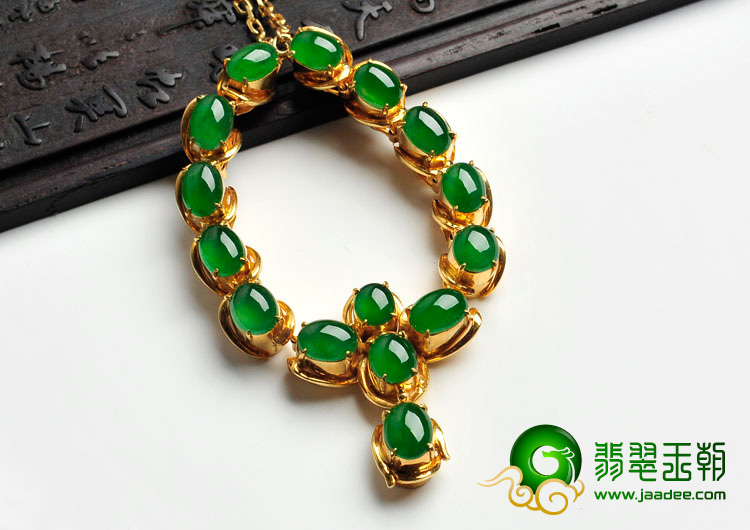 冰种正阳绿满绿缅甸翡翠项链面（两串）