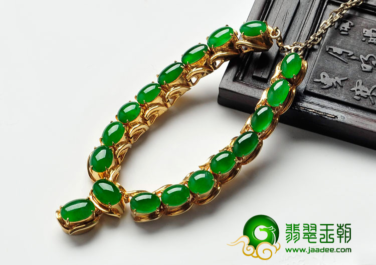 冰种正阳绿满绿缅甸翡翠项链面（两串）