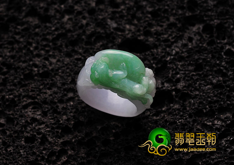 糯冰种春带彩缅甸翡翠招财貔貅指环