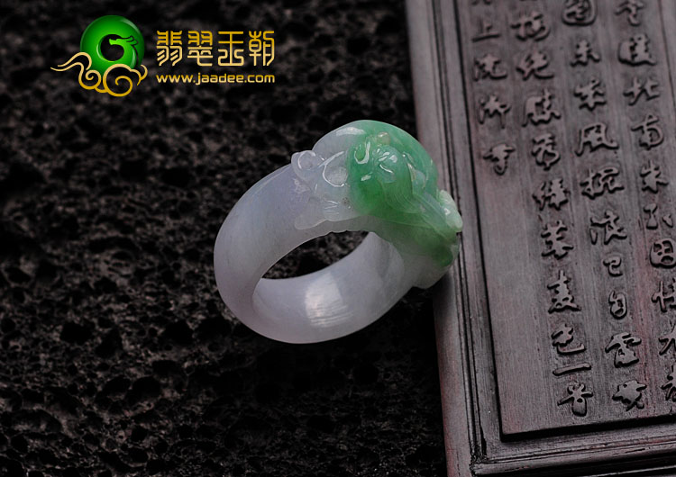 糯冰种春带彩缅甸翡翠招财貔貅指环