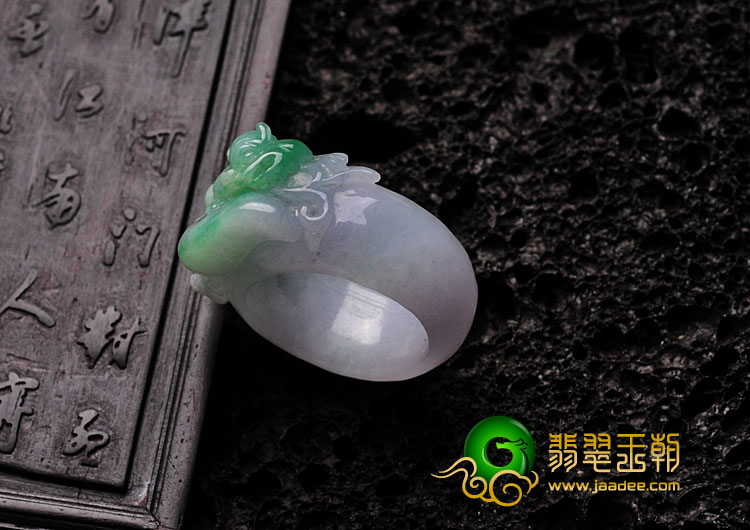 糯冰种春带彩缅甸翡翠招财貔貅指环