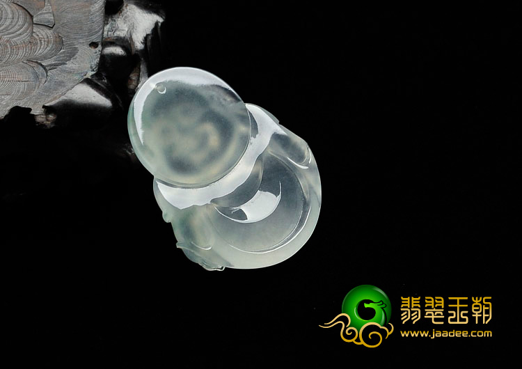 冰玻种晴水缅甸翡翠玉佛挂件