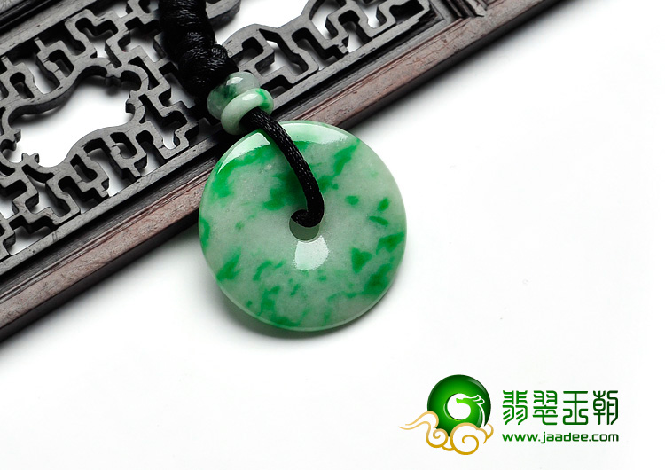 糯冰种飘翠缅甸翡翠平安扣挂件