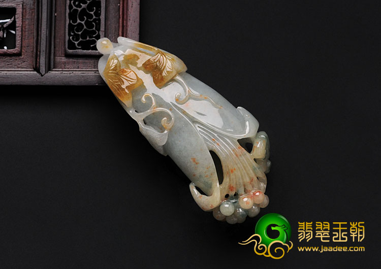糯冰种黄翡飘花缅甸翡翠玉兰花挂件