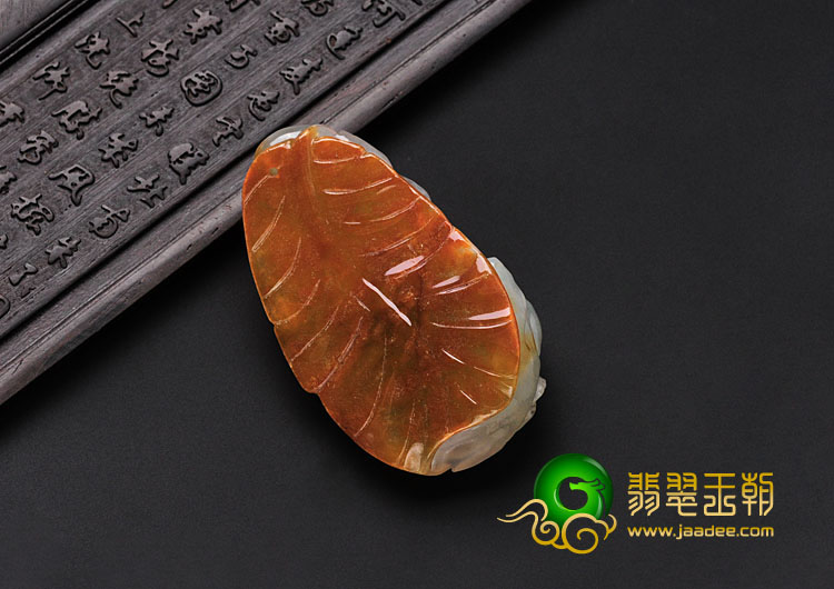 冰种红黄翡晴水缅甸翡翠济公挂件