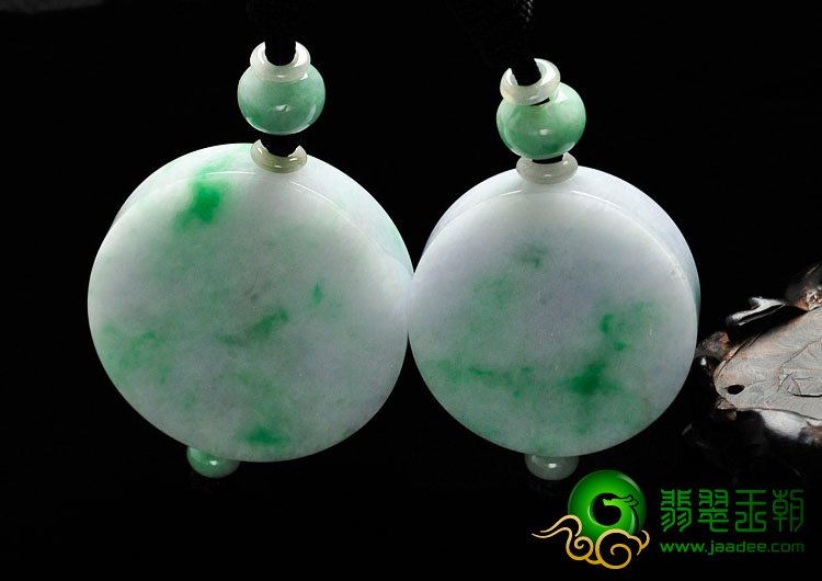 细糯种春带彩缅甸翡翠平安扣挂件（一对）