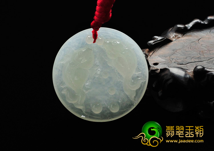 冰种淡晴水缅甸翡翠相濡以沫挂件