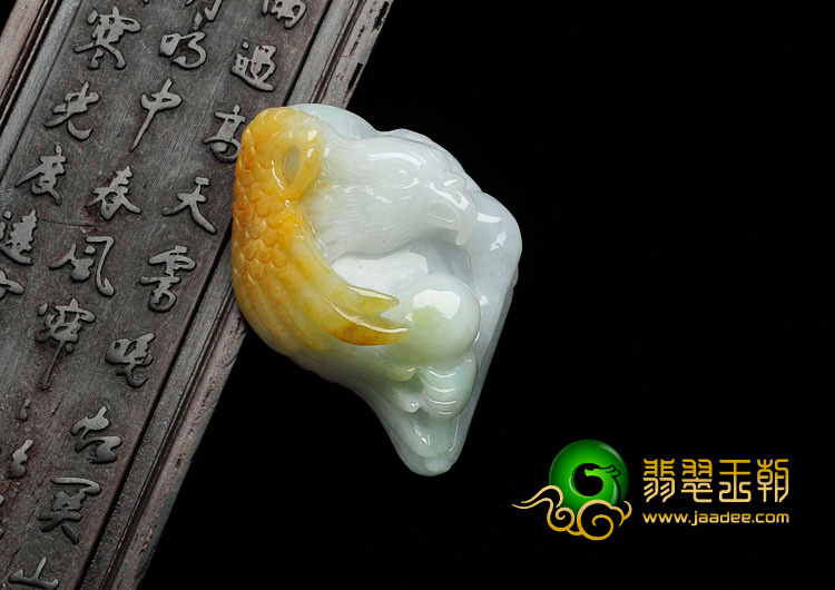 糯冰种黄翡缅甸翡翠老鹰挂件