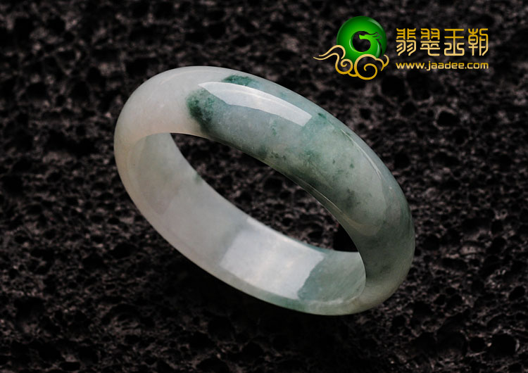 糯冰种飘花缅甸翡翠手镯（51.4mm）