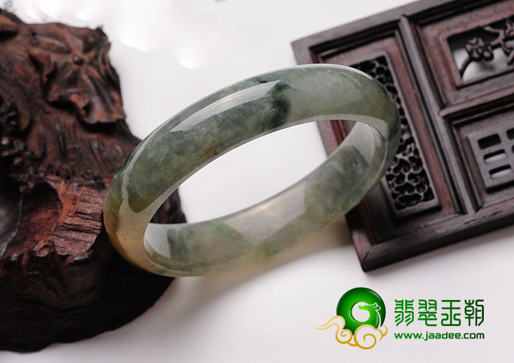 糯冰种黄翡飘花缅甸翡翠手镯（57mm）