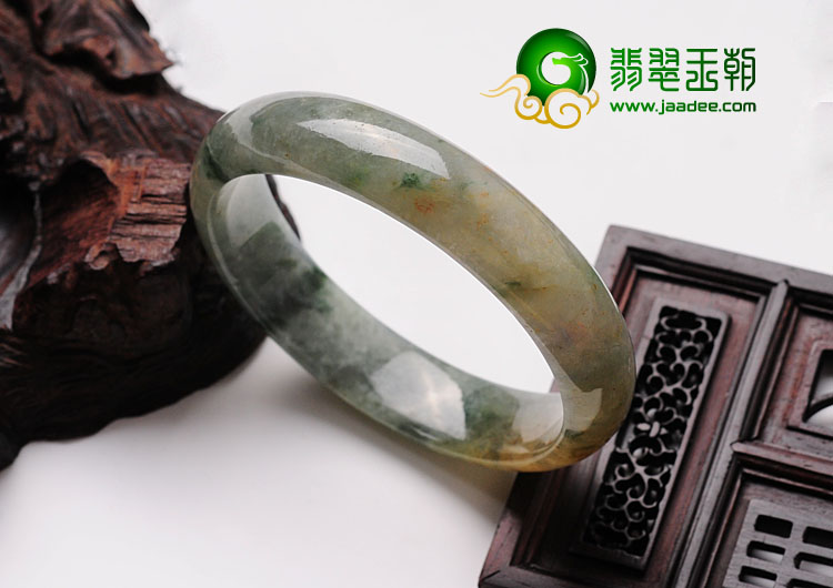 糯冰种黄翡飘花缅甸翡翠手镯（57mm）