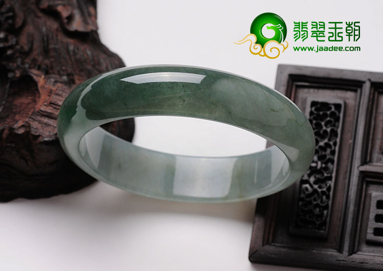 冰种晴水缅甸翡翠手镯（58.9mm）