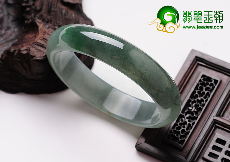 冰种晴水缅甸翡翠手镯（58.9mm）