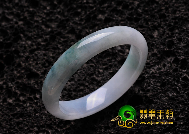 糯冰种淡紫罗兰飘花缅甸翡翠手镯（56.1mm）