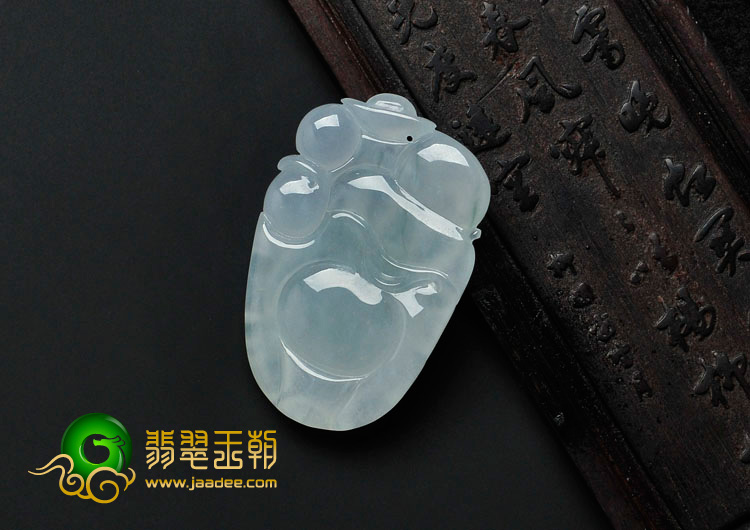 冰种晴水略飘花缅甸翡翠逍遥佛挂件