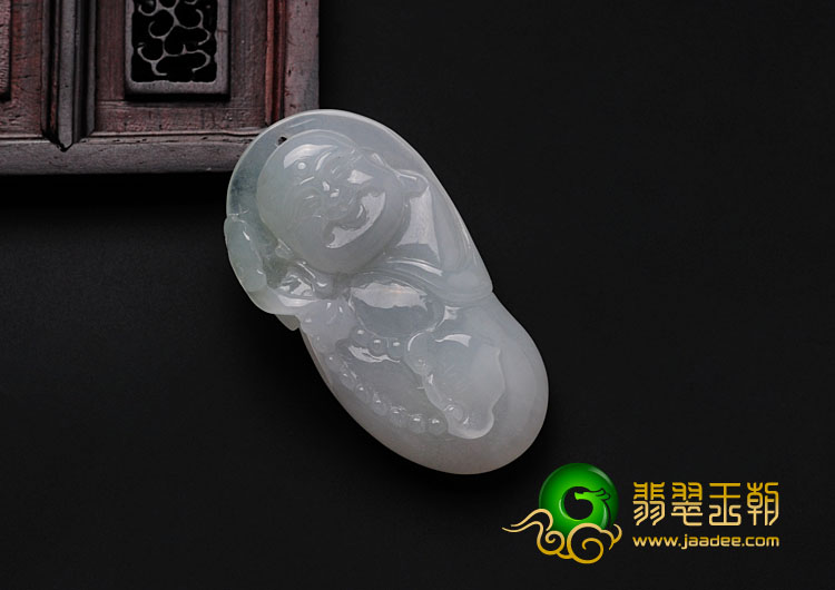 糯冰种淡晴水缅甸翡翠玉佛挂件