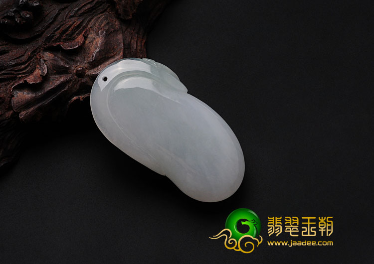 糯冰种淡晴水缅甸翡翠玉佛挂件