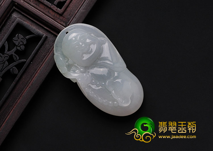 糯冰种淡晴水缅甸翡翠玉佛挂件