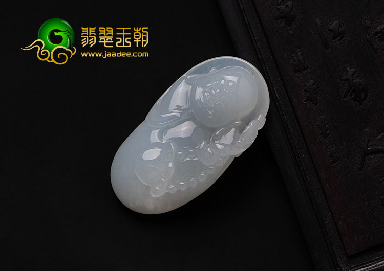 糯冰种淡晴水缅甸翡翠玉佛挂件