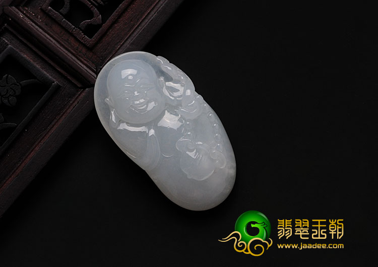糯冰种淡晴水缅甸翡翠玉佛挂件