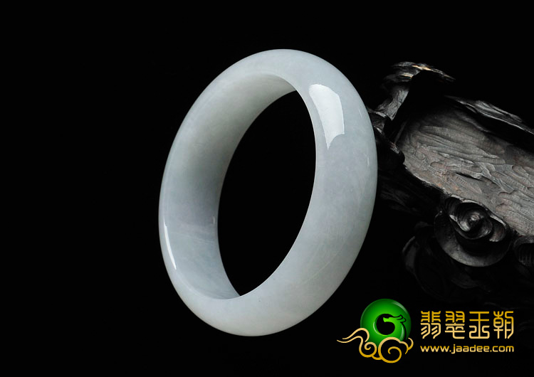 糯冰种晴水缅甸翡翠手镯（58mm）