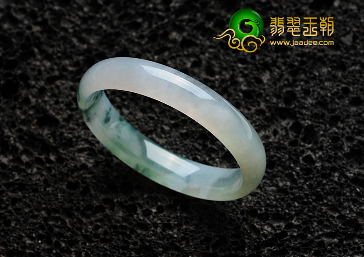 冰种飘花缅甸翡翠手镯（57.7mm）