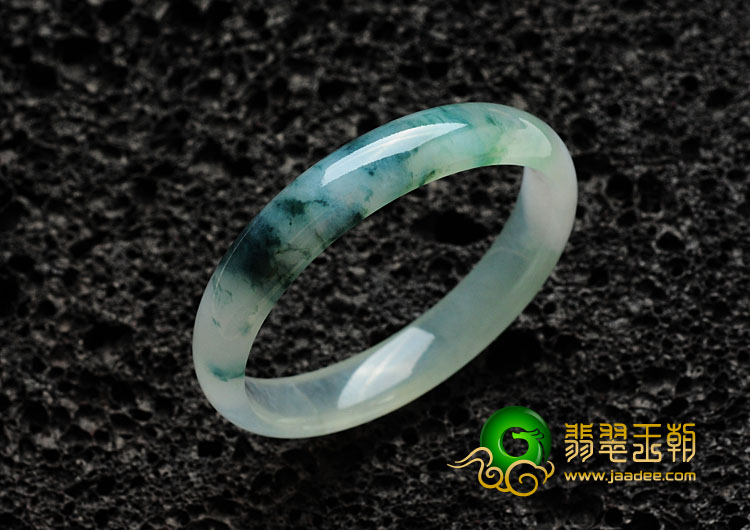 冰玻种飘花缅甸翡翠手镯（57.6mm）