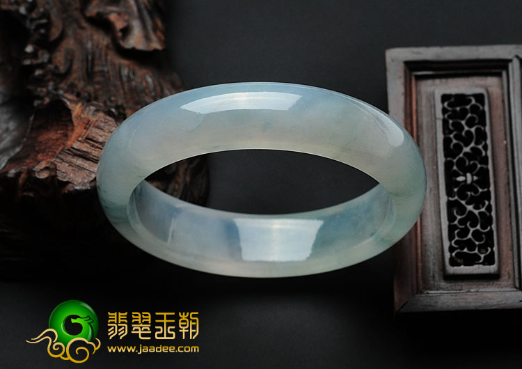 冰玻种飘花缅甸翡翠手镯（52.7mm）