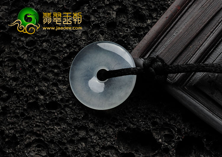 冰玻种缅甸翡翠平安扣挂件