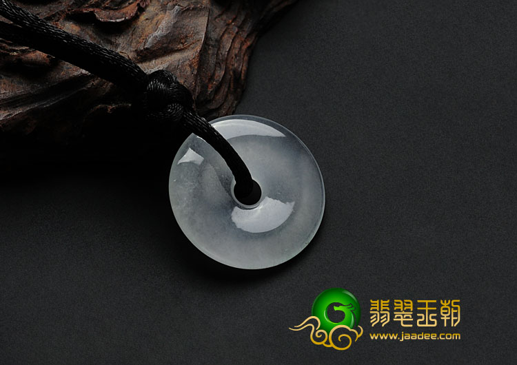 冰玻种缅甸翡翠平安扣挂件