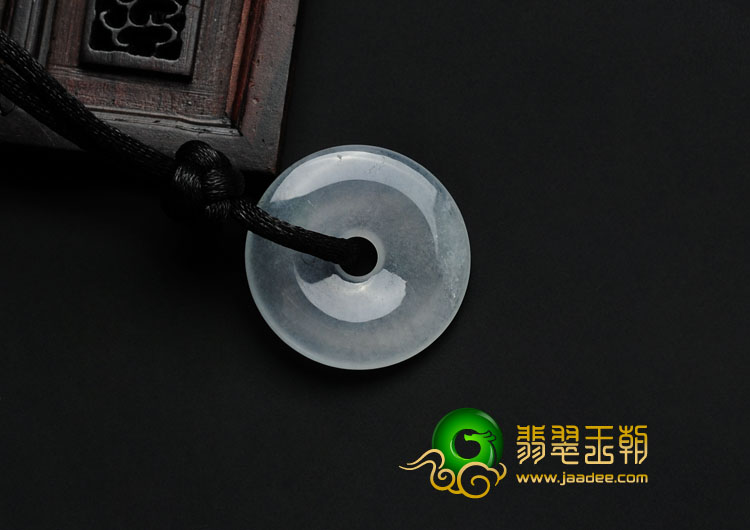 冰玻种缅甸翡翠平安扣挂件