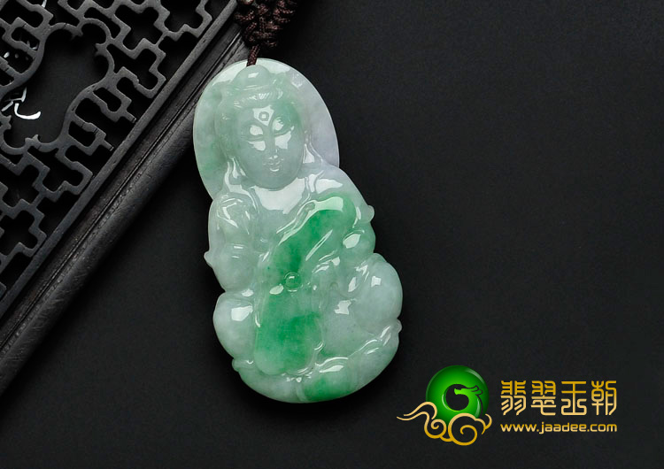 feicui糯冰种翠色缅甸翡翠观音挂件