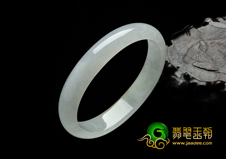 冰种晴水略带黄翡缅甸翡翠贵妃镯（59.6mm-51.3mm）