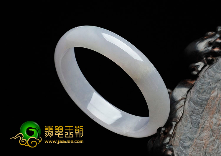 糯冰种淡紫罗兰缅甸翡翠手镯（57.8mm）