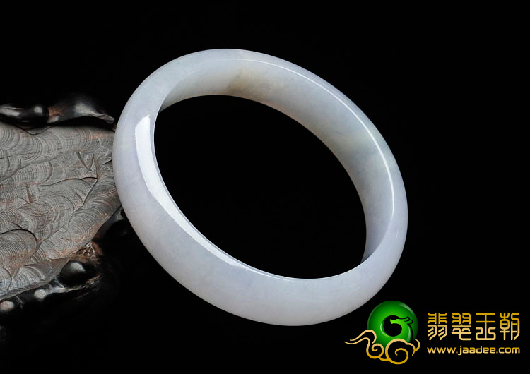 糯冰种淡紫罗兰缅甸翡翠手镯（57.8mm）